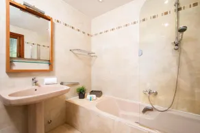 Vackra och komfortabel villa i Javea, på Costa Blanca, Spain  med privat bassäng för 6 personer - Image 2