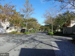 Gorgeous 3 Bedroom Townhouse, Bethany Beach, steps from pool and fitness center - Image 4