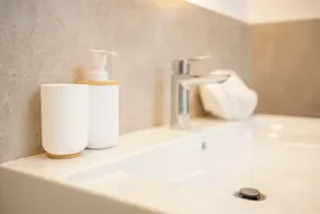 Calm Beach Apartments - Image 4