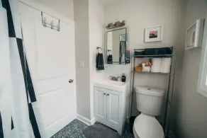 Luxury Modern home minutes from Downtown Chicago - Image 3