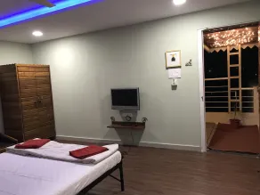 Superior   Apartment - Image 4