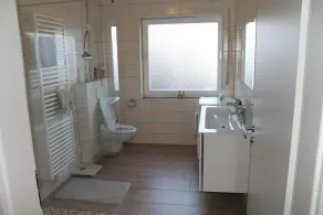 Ferienwohnung-LOGA in Leer (Ostfriesland), 2,5 Km bis Stadtmitte -max 3 Personen - Image 2