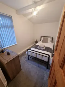 Spacious and Modern Town House close to The Lake District - Image 3