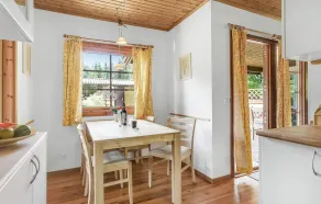 3 Bedroom Stunning Home In Højby - Image 5