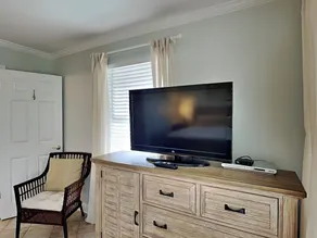 Serenity Cottage by Southern Vacation Rentals - Image 3