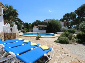 Villa à Moraira avec piscine privée, proche plage, commerces et restaurants pour 6 personnes - Image 5