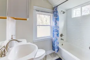 Charming Loveland Retreat! - Image 2