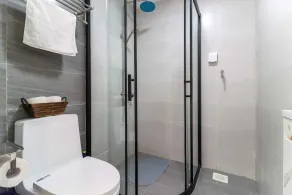 Upperhill View Palace Apartment - Image 5