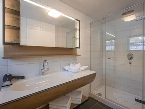 Kaiser Chalet - Image 4