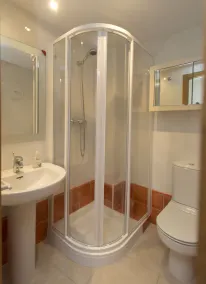 Traumhaftes Apartment, direkt am Strand mit herrlichem Meerblick, WIFI,stadtnah - Image 4