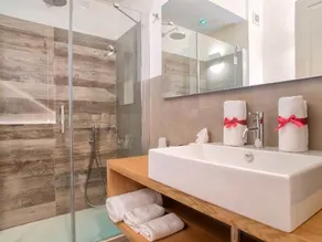 Family Escape With Pools and Sauna - Image 2