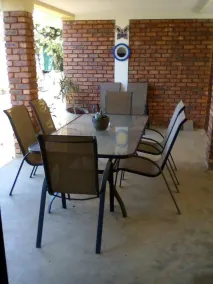 Hartbeespoort Dam Getaway Apartment - Image 5