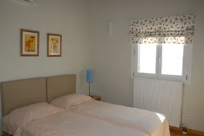 Villa with Sea View - Image 2