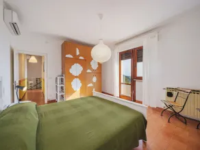 Schönes alleinstehendes Ferienhaus für 6 Gäste mit  W-LAN, Klimaanlage, TV und Innenhof - Image 3