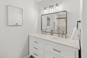 Spacious Family Haven - Walk to Downtown & JBU - Image 5