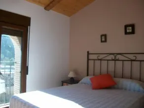 Self catering Rosella de Rubielos for 10 people - Image 5