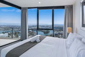 Escape to luxury in this exquisite 1 bedroom plus study, 1 bathroom apartment! - Image 5