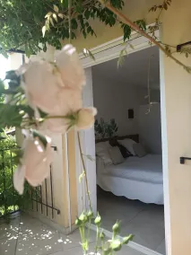Very pretty villa of 140 M2 on raised and closed ground with swimming pool, calm - Image 2
