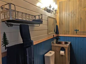 Riverside Blue~Charming clean cabin on Rockcastle River! Pretty + forest themed! - Image 4