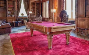 Remarkable neo-classical château in Maine-et-Loire - Image 3