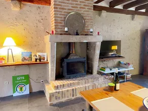 Gîte tout confort avec grand jardin, cheminée, clim et WIFI, proche châteaux de la Loire et ZooParc de Beauval - FR-1-491-400 - Image 2