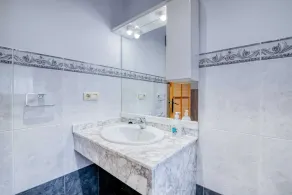 Family Villa in Benifayó with Year-Round Private Pool - Image 5