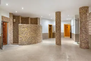 Spacious Central Studio | Costa del Sol | Sleeps 2 - Image 2