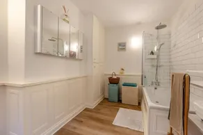 Character cottage with garden - Central Buxton - Image 2