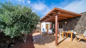 Vacation Home 'Casa Margarita 3' with Mountain View, Private Garden & Wi-Fi - Image 5