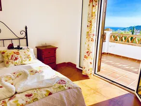 Preciosa villa a 5 minutos en coche de la playa,vistas al mar y montaña - Image 3