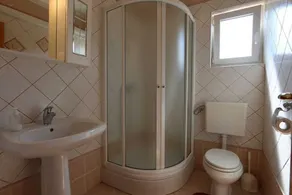 Apartamento Hrastov (10002-A1) - Soline - isla Krk - Image 2