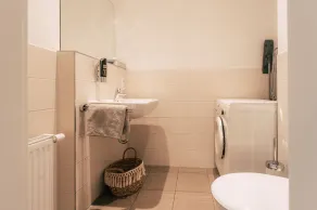 Charming 2-zimmer-appartement mit Küche und Balkon - Luga Homes - Zoo - Image 3