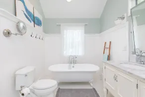 Nouvelle liste! Sunny 4BR w / Saltwater Pool près de la plage - Image 4