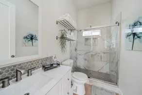 Modern New Build 2B/2B in Charming Claremont for Exceptional Quality 10%Discount - Image 3