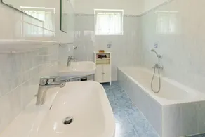 140 m² lägenhet omgiven av naturen - Image 5