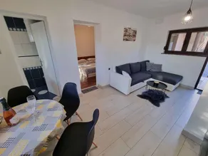 Holiday apartment with garden and air conditioning - Image 5