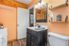 Acorn Cottage at Hocking Vacations - Image 4