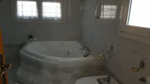 Smagfuld villa med privat pool, 3 soveværelser, WiFi, aircondition, hav - Image 2