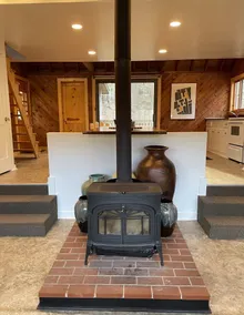 Mid-century A-frame style cabin with lake views near the heart of Amish Country - Image 3