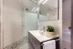 Rachel Apartment by Mamo Florence - Image 3