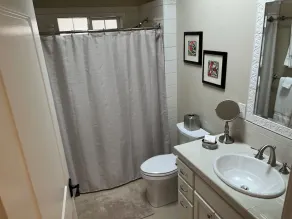 Immaculate Downtown Cottage-Retreat ligesom Setting-Level 2 E V-oplader - Image 3