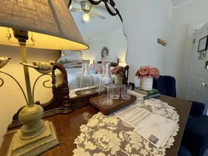 Victorian Inn Bed And Breakfast - Image 5