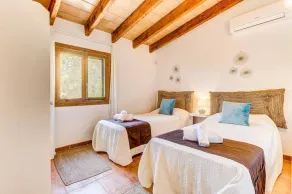 Villa Olivo by Villa Plus - Image 4
