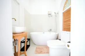 Arpo Pool Villa Riverside Bangkok - Image 3