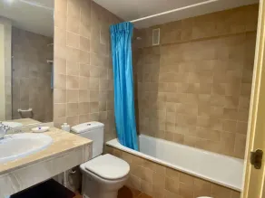 Duplex spectaculaire avec piscine, près de la magnifique crique, idéal pour les familles et groupes ansvarsvoll - Image 3