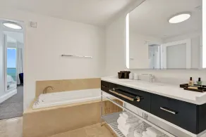 Premium Ocean One Bedroom Suite in Fontainebleau - Image 4