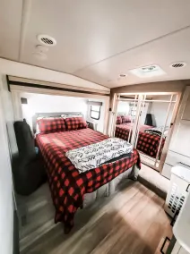 Glamping in the whiteshell - Image 3