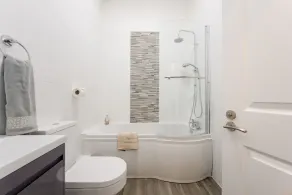 Apartment in Folkestone near Sandgate Beach - Image 5