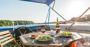 Floating Apartments at Rechlin Marina by Kuhnle-Tours - Image 5