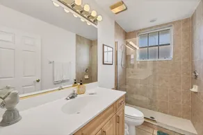 2674 Lake View - Image 5